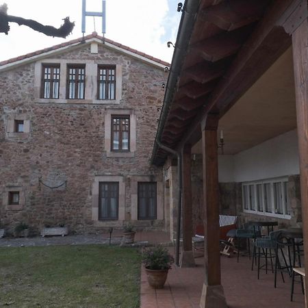 Posada La Estela De Barros Corrales De Buelna Exterior foto